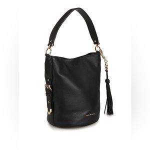 MICHAEL MICHAEL KORS
Brooke Medium Pebbled Leather Bucket Bag